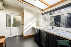 Photo 26- click for photo gallery